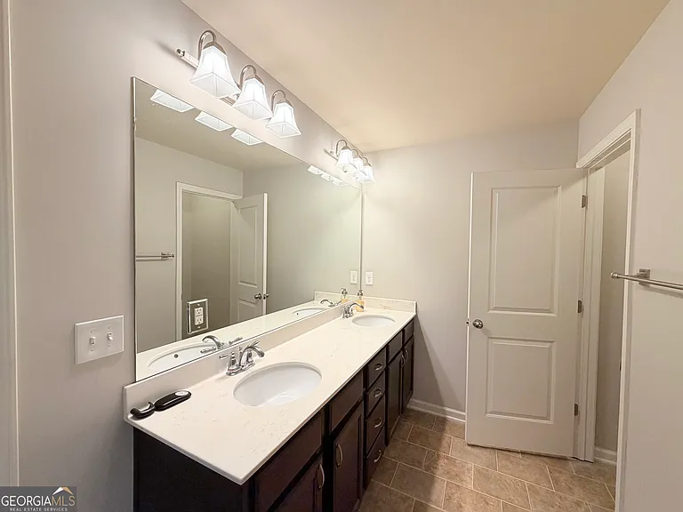 4929 Parke Brook Dr — Photo 12