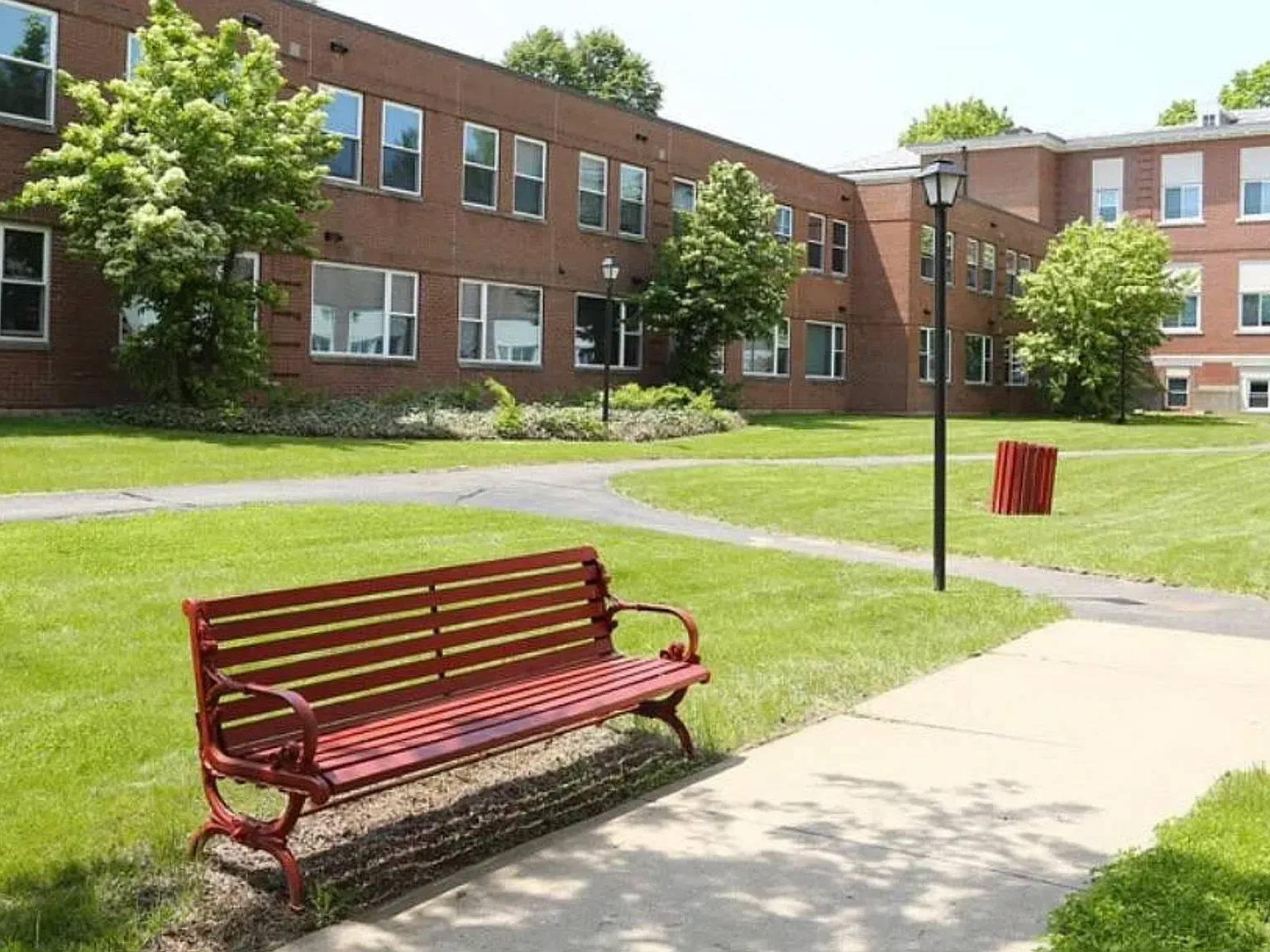226 Prospect Street: Adult Living — Photo 2