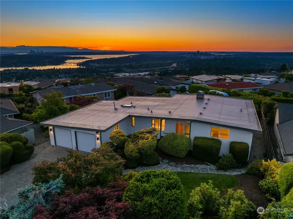 13810 Somerset Boulevard SE, Bellevue, WA 98006