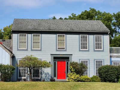 845 Sciomeadow Dr, Ann Arbor, MI, 48103