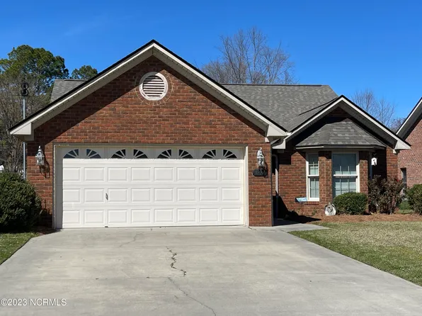 3212 Pine Court, Farmville, NC 27828