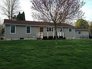 1st image of 102 S Leealan Dr