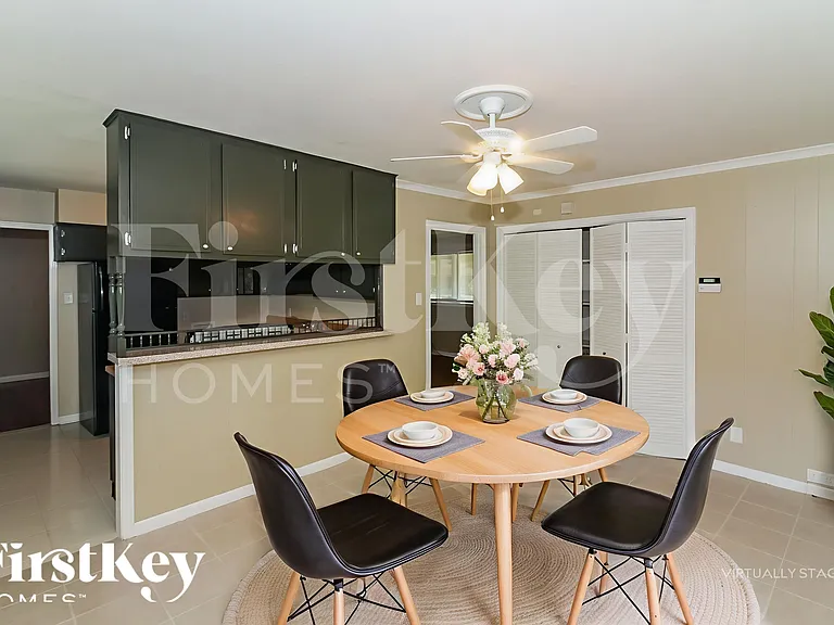 5405 Lyford Ave — Photo 6