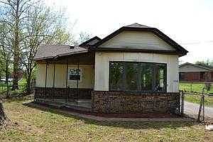 Front Ext.