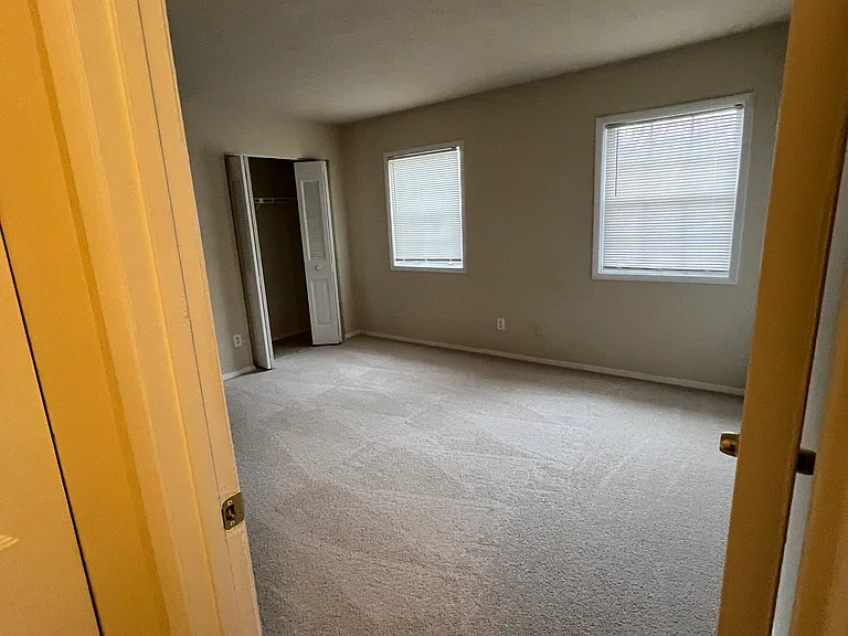 2320 Highpoint Rd — Photo 11