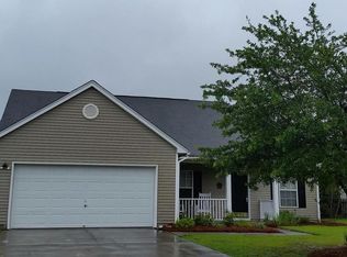 510 Holiday Dr, Summerville, SC 29483