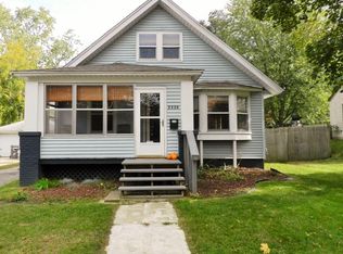 2320 Greenfield Ave SW, Wyoming, MI 49519