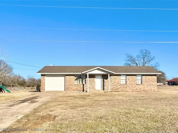 1105 SW 7th St, Stigler, OK 74462