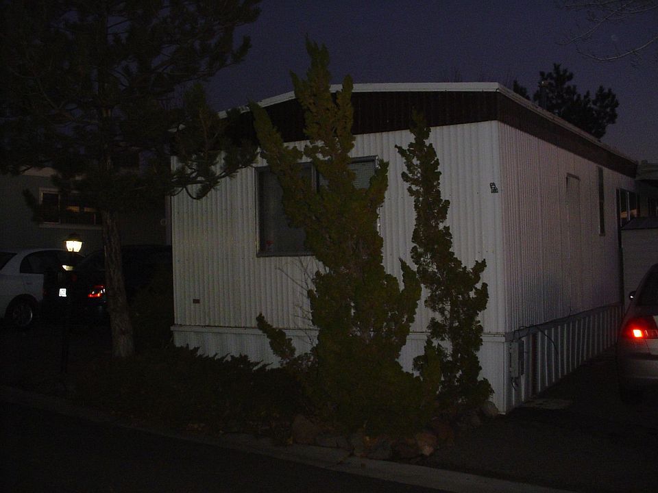 Well maintained mobile home