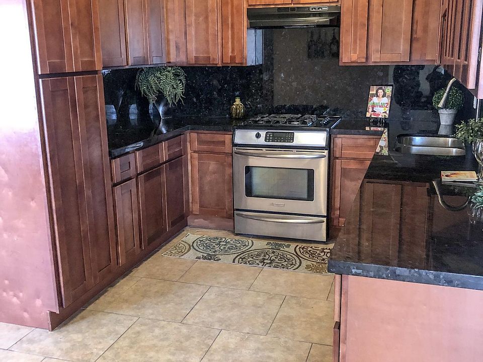1st image of 4605 W Whitton Ave