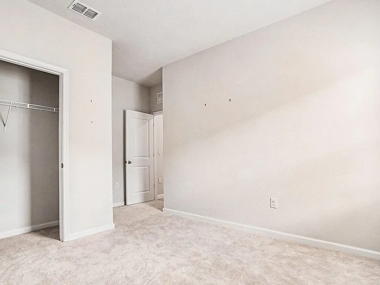 11325 Streamsong Dr — Photo 13