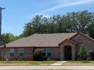 1102 Cherokee St, WEATHERFORD, TX 76086