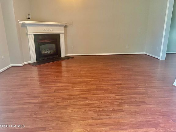 2nd image of 2502 Bluff View Court #B
