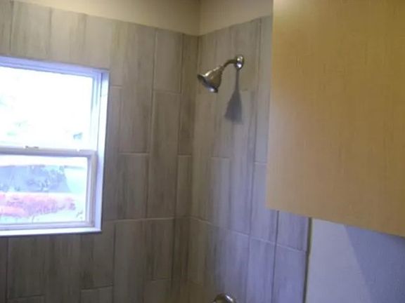 4th image of 3600 Halloran St