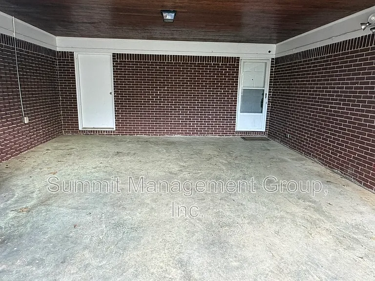 200 Indian Creek Dr — Photo 31