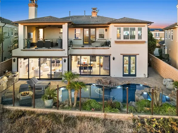 4682 Oceanridge Dr, Huntington Beach, CA 92649