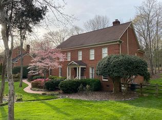 2640 Oakmeade Dr, Charlotte, NC 28270