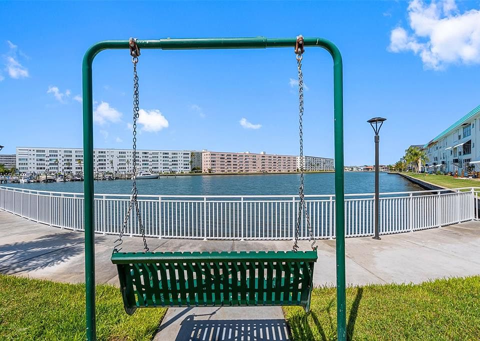 1st image of 5940 30TH AVENUE S #301