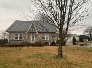2068 Detour Rd, Bowling Green, KY 42101