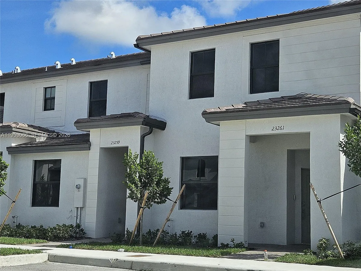Building Photo - 23259 SW 128th Ave #23259