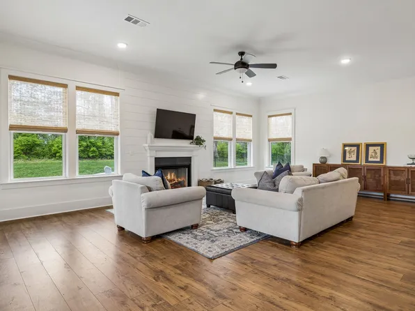 239 Halswelle Dr, Franklin, TN 37064