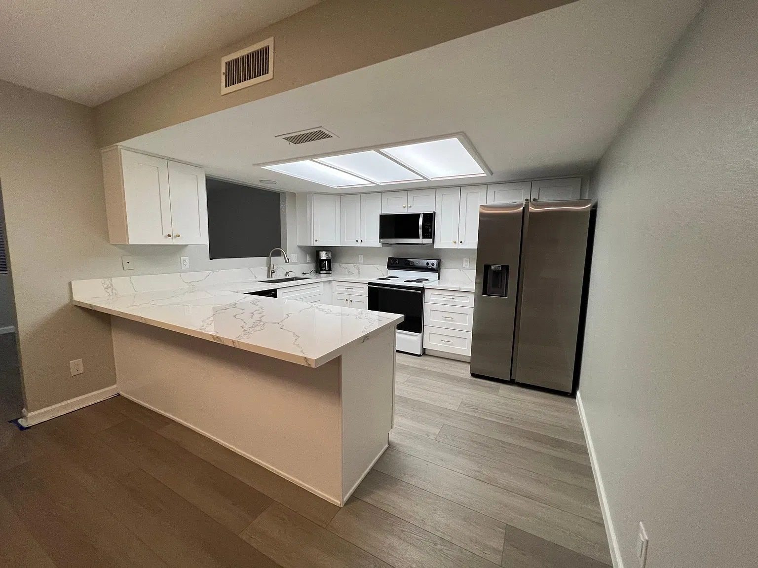 3 bed, 1553 sqft, $2,100 — Photo 4