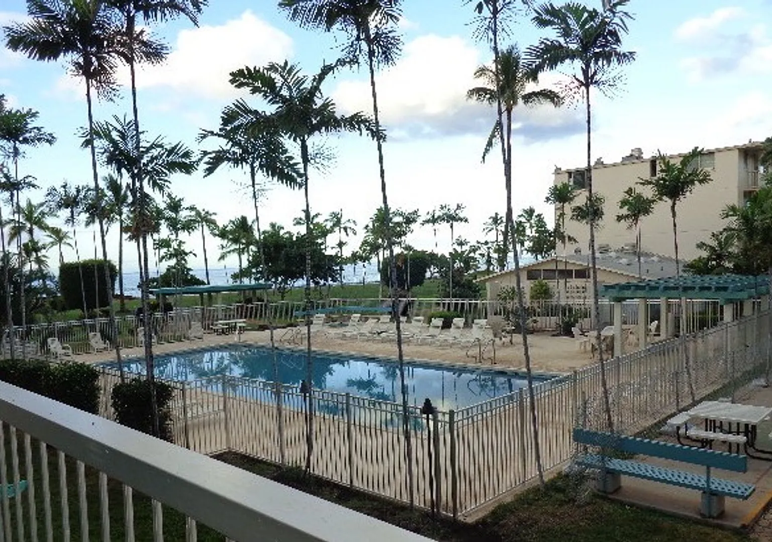 Makaha Surfside Studio — Photo 4