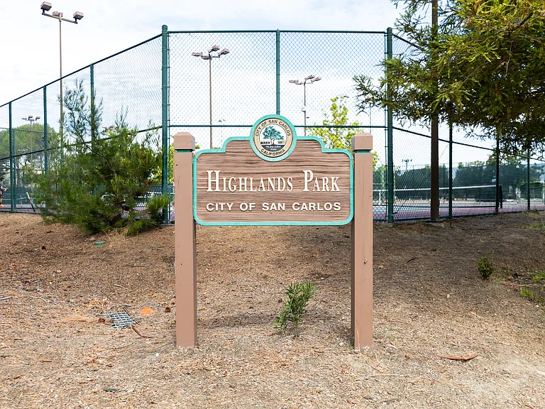 409 Portofino Dr #409 — Photo 31
