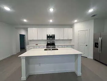 8908 San Carlos — Photo 4