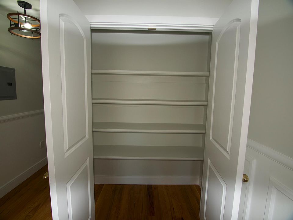 1st image of 218 Parker St