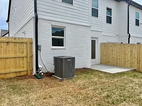 123 Auburn Run Ln — Photo 29