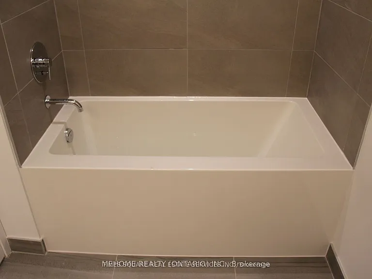5 Buttermill Ave #2711 — Photo 10