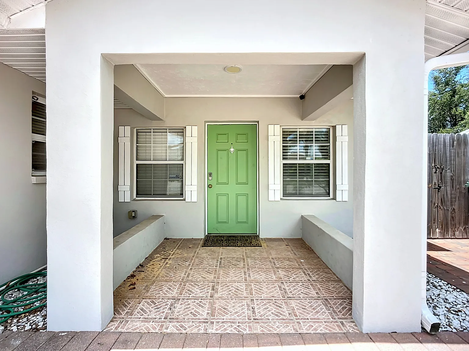 2424 Whippoorwill Cir — Photo 2