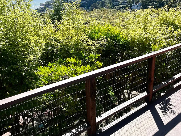 550 Sausalito Blvd #C — Photo 7
