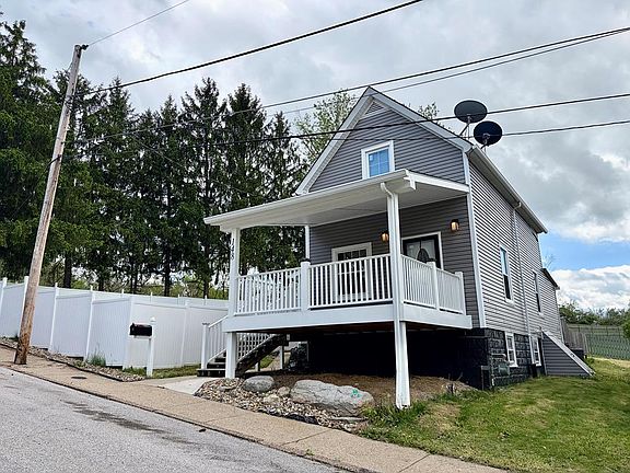 3rd image of 148 Atkinson Ave.