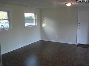 4th image of 6793 Beresford Ave