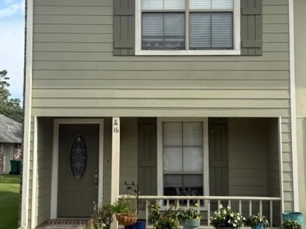 13080 Burgess Ave APT 16, Walker, LA 70785