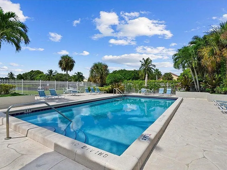 12875 Spinnaker Ln — Photo 21