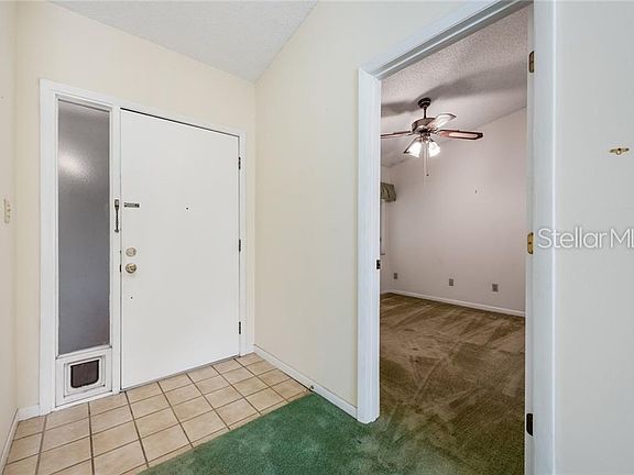 5th image of 684 Vallejo Ct