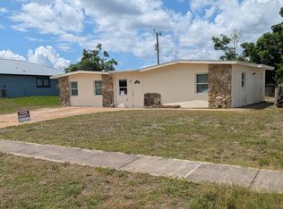 3325 Normandy Dr, Pt Charlotte, FL 33952