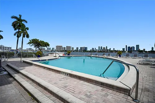 16558 NE 26th Ave #2A Photo 1