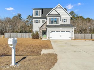 104 Rose Trellis Way, Hubert, NC 28539