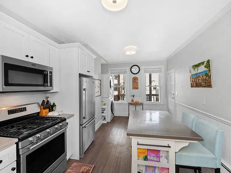 356 Princeton St #2 — Photo 4