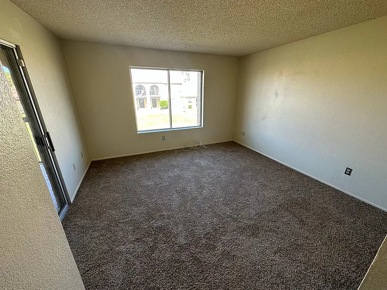 2155 S 14th Ave #60 — Photo 3