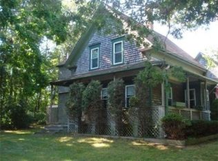 8 Short Neck Rd, Buzzards Bay, MA 02532