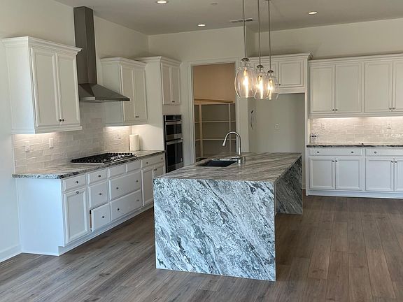 water fall garnet island