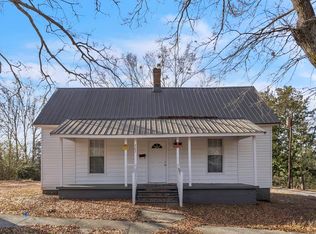 207 Hammett St, Honea Path, SC 29654