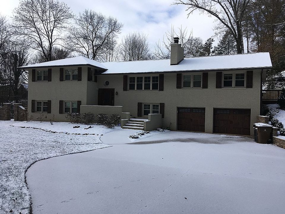 2nd image of 511 Noelton Dr
