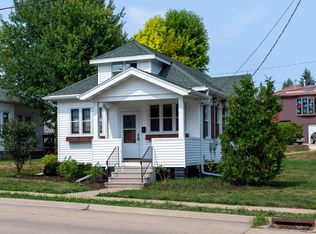 2904 Burden St, Dubuque, IA 52001