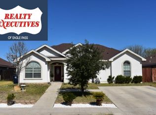 281 Alazan Dr, Eagle Pass, TX 78852
